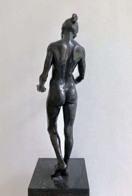 cbb4d456-42e4-4505-ac32-3877ef5ba1c6bw