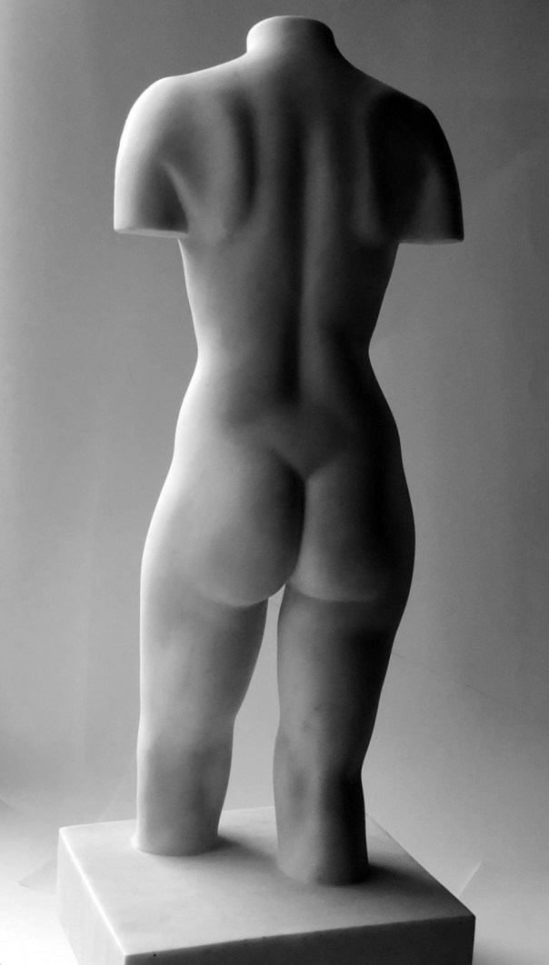 5d5beac5-9a7e-48af-8f95-e675471d324c_BW